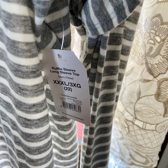 NWT stripes and ruffles - cute top! - Picture 3 of 6